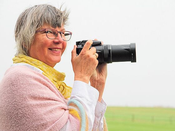 Seit fünf Jahren ist Karoline Petersen-Poggensee mit ihrer Kamera auf Vogeljagd. Fotos: ohe