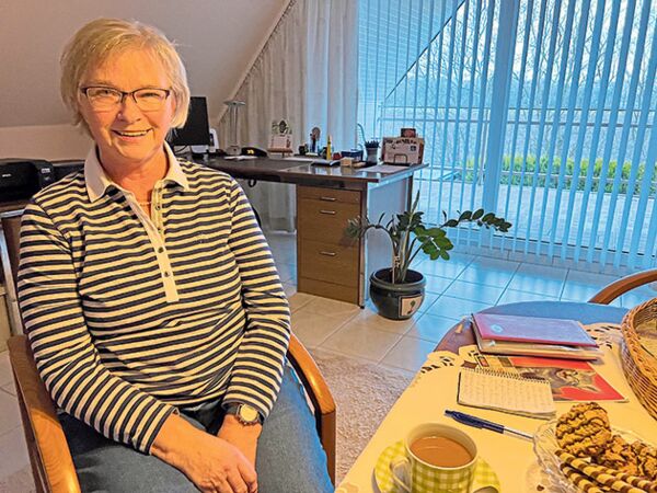 Geraldine Thomsen wünscht sich für Rickling wieder einen Seniorenbeirat. Sie selbst  würde als Beisitzerin kandidieren. Für die übrigen Posten sucht die Gemeinde Kandidaten und Kandidatinnen. Foto: ohe