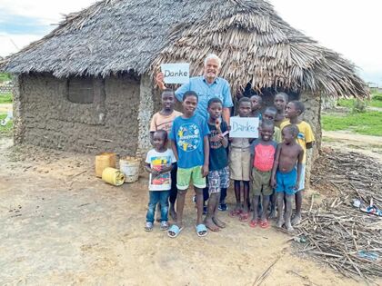 Axel Schottler aus Blunk hilft Waisenkindern in Afrika. Jetzt will er der Schule zu einer eigenen Wasserversorgung verhelfen. Foto: hfr